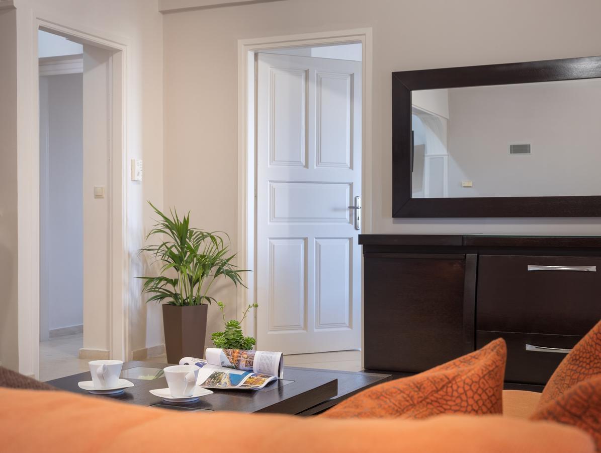 Gk Holiday Home ตรากากิ ภายนอก รูปภาพ